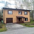 Vuokrataan omakotitalo 5 + - Kuopio Saarij&auml;rvi Kellom&auml;entie 10 5h,kt,kph,wc,s,autotalli, ..., omakotitalo, 1&nbsp;150&nbsp;&euro;/kk, 135&nbsp;m&sup2;