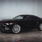 Ford USA Mustang 2,3 EcoBoost 314hv M6 Fastback * Ilmastoidut penkit / Shaker Sound System / Vakkari / Peruutuskamera / 2x Renkaat *