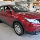 Nissan Qashqai DIG-T 115 Visia 2WD 6M/T E6 ** Lohko / Sis&auml;tilal&auml;mmitin / Koukku / Lis&auml;valo / BT-handsfree **