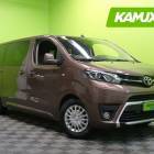 Toyota Proace Verso 9-Paik. / Webasto / Koukku / Xenonit / Navi / Tutkat+p.kamera / Hyv&auml;t varusteet / Juuri katsastettu