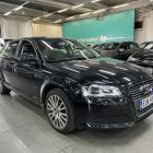 Audi A3 Sportback Attraction Business 1,4 TFSI 92 kW S tronic ** Juuri tullut! / Vakkari / Bi-Xenon / Lohkol&auml;mmitin / Aux-in **