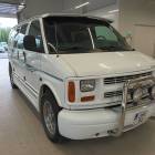 Chevrolet Chevy Van 20 Starcraft LX 6,5TD V8 AT (2+3h) - Suomi-auto, Vetokoukku, S&auml;hk&ouml;lasit ja Kahdet renkaat