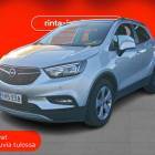 Opel Mokka X Enjoy 1,4 Turbo Start/Stop 103kW MT6 - Ennakkomyynniss&auml;. Ajoneuvo saapuu Oulun varastoomme l&auml;hiaikoina. Pyyd&auml; lis&auml;tietoja ja tarjous jo nyt!