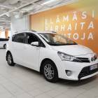 Toyota Verso 1,8 Valvematic Active Edition 7p ** Suomi-auto / Lohkol&auml;mmitin / Navi / Bluetooth / 2x Renkaat **