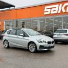 BMW 225 F45 Active Tourer 225xe A Sport ** 2-Om / Navi / Sporttipenkit / Blow-by-heater / LED / S&auml;hk&ouml;kontti / Tutkat **