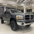 Dodge Ram 2500 Avolavakuorma-auto // Juuri saapunut! // Lohkol&auml;mmitin // Lis&auml;valo // Koukku //