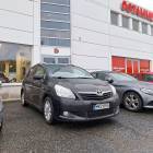 Toyota Verso 1,8 Valvematic Family Multidrive S 7p - 14 p&auml;iv&auml;n palautusoikeus - 7-paikkainen automaatti! Lohko, Kamera, Vakkari, Tutkat, Navi, Aut. ilmastointi - Ilmainen kotiintoimitus!