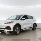 BYD Atto 3 Design - Adapt.vakkari, Panorama, S&auml;hk&ouml;s&auml;&auml;t.penkit,LED, Spotify, 2 renkaat