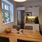 Myyd&auml;&auml;n Puutalo-osake, Yksi&ouml; - Vaasa, V&ouml;yrinkaupunki, V&ouml;yrinkatu 27-29 E32 - Etuovi.com be9436