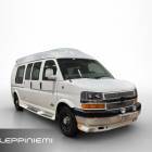 Chevrolet Chevy Van 6.6 Duramax StarCruiser / 7-ist. / Suomi-auto /