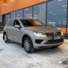 Volkswagen Touareg 3,0 V6 TDI 193 kW (262 hv) 4MOTION Tiptronic-aut ** Eber / Vetokoukku / Nahkasisusta / CarPlay / Bi-Xenon **