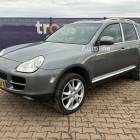Porsche Cayenne 3.2