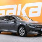 Volkswagen Passat Variant Highline 2,0 TDI 140 kW (190 hv) BlueMotion 4MOTION DSG ** TULOSSA HUUTOKAUPPAAN!! / Adapt. vakkari / Webasto / Nahka-alcantara / Koukku **