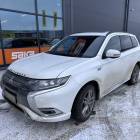 Mitsubishi Outlander PHEV 4WD S-Edition ** Adapt. vakkari / 360&deg; Kamera / Timanttinahat / Kattoluukku / Ratinl&auml;mmitin / Navigointi / KeyLess **