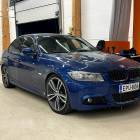 BMW 325 E90 Sedan M-sport LCI **Juuri Tullut! / Kattoluukku / Sporttinahat / Muistipenkki / Hifit / Adapt. Xenon / Vetokoukku**