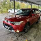 Mitsubishi Outlander 2,2 DI-D Intense AT 4WD 5P ** Tulossa / 2. om Suomi-Auto / Webasto / Koukku / Adapt. Vakkari / P.kamera **