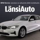 BMW 330 G21 Touring 330e xDrive A Charged Edition - // Juuri tullut! / 1 Om. suomi-auto / ShadowLine / Vetokoukku / HiFi-audio / Sporttipenkit / Helmi&auml;isv&auml;ri / Muistipenkki / Lis&auml;l&auml;mmitin / S&auml;hk.luukku **** M