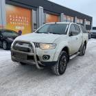 Mitsubishi L200 Avolavakuorma-auto A ** Koukku / Navi / Umpilava / Vakkari / Nahat / Ilmastointi **