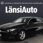 Mercedes-Benz A 180 A Suomi Edition - Merkkihuollettu Suomi-auto / LED / P.Kamera / Puolinahat / Aktiivinen kaistavahti / Keyless / Digimittaristo **** Maksuaika 84 kk / k&auml;siraha alk. 0 &euro; / 3 kk lyhennysvapaa ****