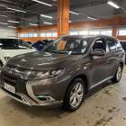 Mitsubishi Outlander PHEV Instyle Sport 4WD 5P ** Suomi-auto / Koukku / Kattoluukku / ACC / Premium nahat / 360&deg;kamera / LED / S&auml;hk&ouml;luukku **