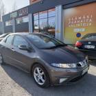 Honda Civic 5D 1,8i Sport Business **Vakkari / Lohkol&auml;mmitin / Vetokoukku / Huoltokirja / 2om Suomi-auto**
