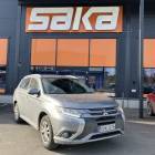Mitsubishi Outlander PHEV Instyle Navi 4WD 5P ** ACC / Kattoluukku / Vetokoukku / 360 Kamera / Nahkapenkit / Rockford Audio **