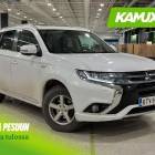 Mitsubishi Outlander PHEV Intense Plus 4WD 5P - **JUURI HUOLLETTU** - FACELIFT
