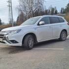 Mitsubishi Outlander PHEV Active 4WD 5P - Suomi-auto | Vetokoukku | Merkkiliikkeen huoltokirja - S-Etukortilla Bonusta! |