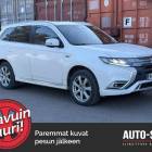 Mitsubishi Outlander PHEV Instyle Business 4WD 5P - Korko 2,99% + kulut - #360 kamera #Kattoluukku #RockfordFosgate #Timanttinahat #Vetokoukku