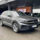 Volkswagen Touareg R 3,0 V6 eHybrid 340 kW 4MOTION Tiptronic-aut. ** Suomi-auto / 360&deg; / Koukku / Panorama / ACC / HUD / Ilma-alusta **