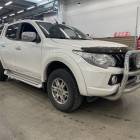 Mitsubishi L200 Double Cab 2,4 DI-D Magnum AT 2-paikkainen - 3kk lyhennysvapaa - sis. ALV, Koukku, Kamera, Moottorinl&auml;mmitin