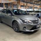 Toyota Avensis 2,0 Valvematic Linea Sol Wagon ** Vetokoukku / Peruutuskamera / Cruise / Autom. Ilmastointi / Facelift **