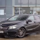 Mercedes-Benz A trieda 180 BlueEFFICIENCY, 90kW, M6 / AJ NA SPL&Aacute;TKY / PROTI&Uacute;ČE