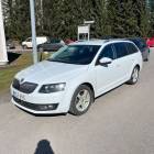 Skoda Octavia Combi 1,6 TDI Style DSG Autom. - 3kk lyhennysvapaa - Suomi-auto, Webasto, Canton, Kessy, S&auml;hk&ouml;kontti