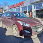 Hyundai i30 Wagon 1,6 7DCT-aut. Comfort - 3kk lyhennysvapaa - 2.omistajalta, Suomi-auto, Iso huolto 12/2025, Vetokoukku, Vakkari, L&auml;mmitin - J. autoturva