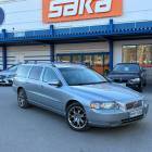 Volvo V70 2,5T AWD Classic aut ** Juuri saapunut / Koukku / Nahat / Muistipenkki / Vakkari **