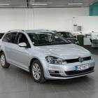Volkswagen Golf Variant 1.6 TDI DSG-aut. ** Juuri tullut! / Webasto / Vakkari / P-Kamera / Navigointi **