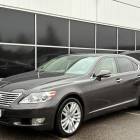 Lexus LS 460 Sedan 4WD / Nahkaverhoilu / Muistipenkit / Xenon-valot / Peruutuskamera / Navigointi /