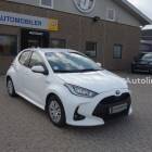 Toyota Yaris Hybrid Basis