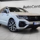 Volkswagen Touareg R 3,0 V6 eHybrid 340 kW 4MOTION Tiptronic-automaatti / ACC / NightVision / Koukku / Panoraama / HUD