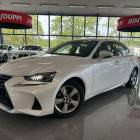 Lexus IS 2020