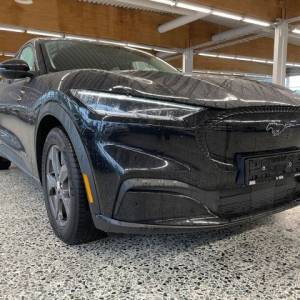 Ford Mustang Mach-E 2021