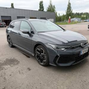 Volkswagen Golf 2025