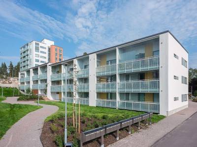 Vuokrataan Kerrostalo 3 huonetta - VANTAA Veromies Pyht&auml;&auml;nkorventie 25