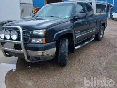 Chevrolet SILVERADO