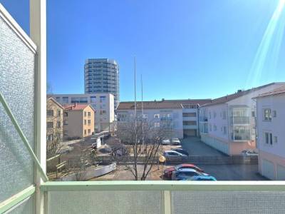 Vuokrataan Kerrostalo Yksi&ouml; - Oulu Hein&auml;p&auml;&auml; Kirkkokatu 77