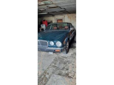 Jaguar Xj6