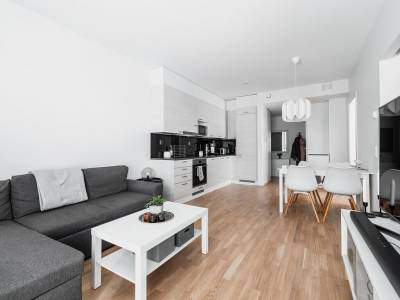 Vuokrataan Kerrostalo 3 huonetta - Oulu Keskusta Rautatienkatu 1