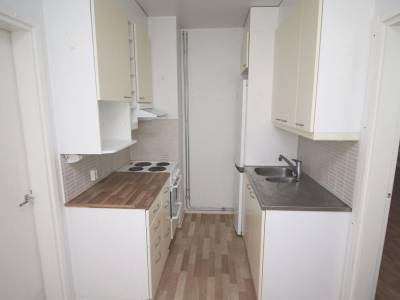 Vuokrataan Kerrostalo Kaksio - RIIHIM&Auml;KI Hirsim&auml;ki Kivimiehenkatu 6