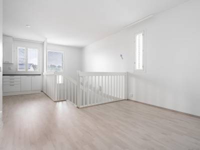 Vuokrataan Kerrostalo 4 huonetta - Espoo J&auml;rvenper&auml; Pehtorintie 6 A